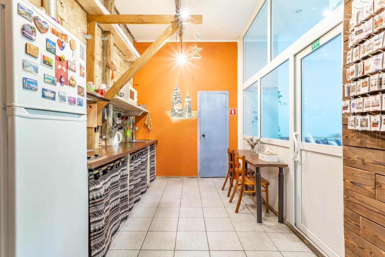 Garis Factory Hostel Kiev Exterior foto