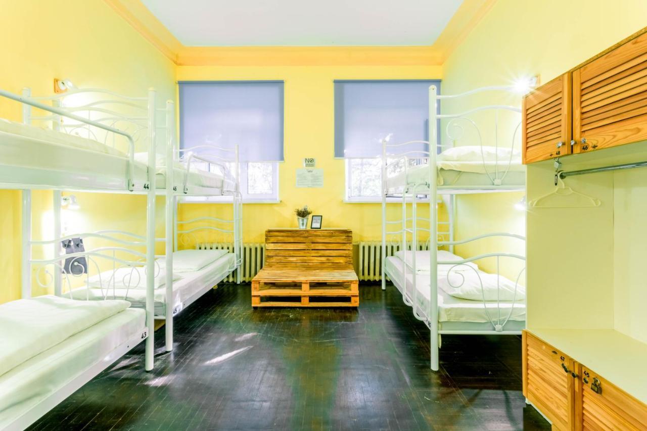 Garis Factory Hostel Kiev Exterior foto
